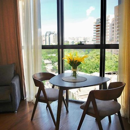 City Center Appartment At Buzand St. Єреван Екстер'єр фото